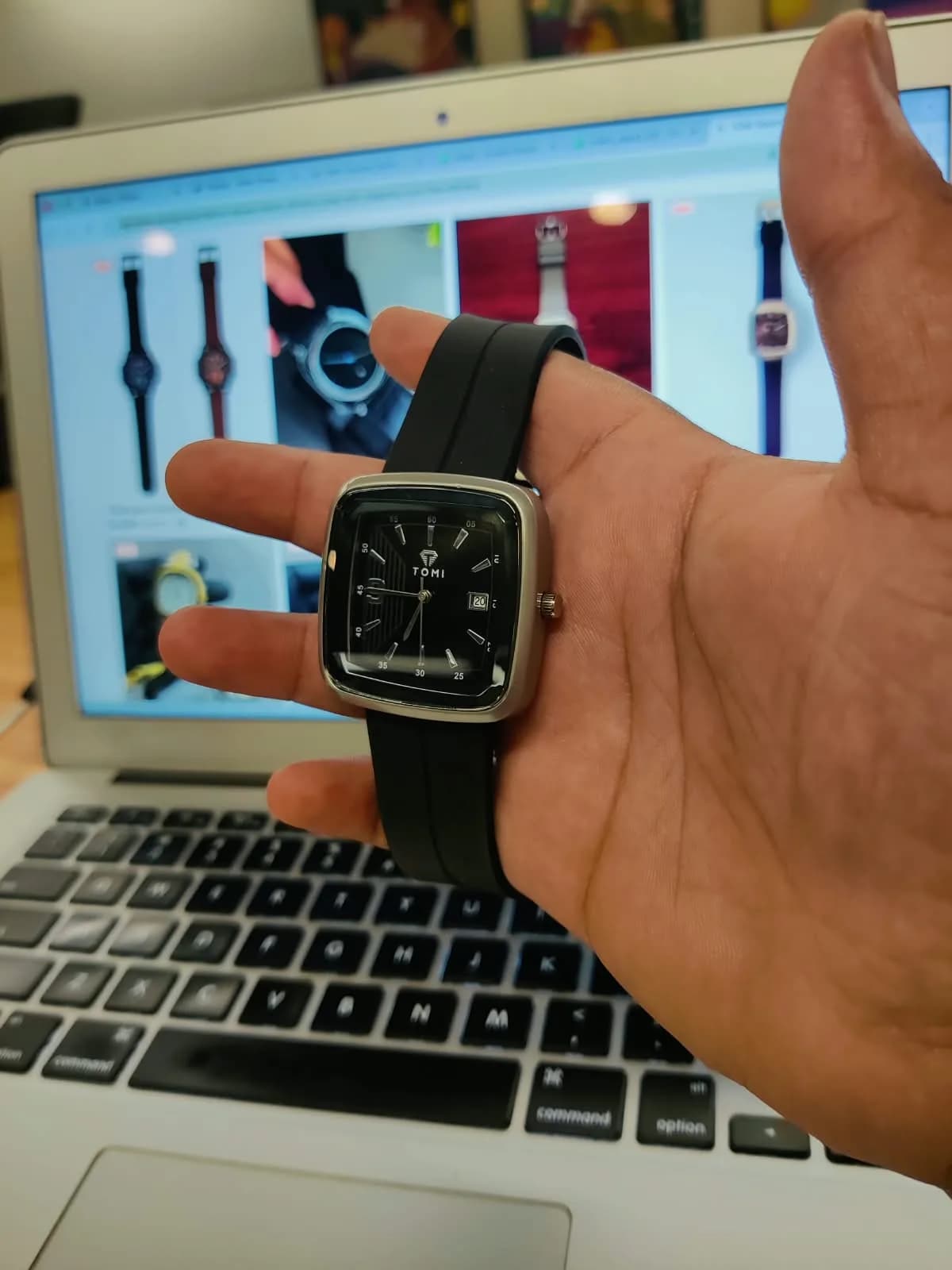 TOMI Square Watch | Silicone Strap with Magnetic Lock - with Date 1